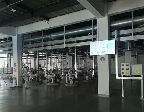 Sistema de transtorte de mistura de dose automático para a extrusora dos perfis da janela do PVC